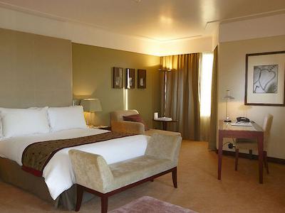 کرون پلازا پورتو