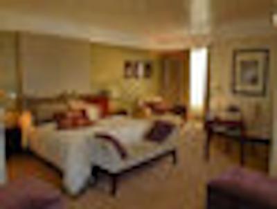 کرون پلازا پورتو