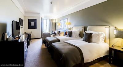 کرون پلازا پورتو