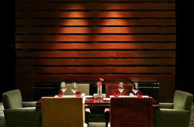 کرون پلازا پورتو