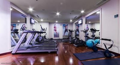 کرون پلازا پورتو