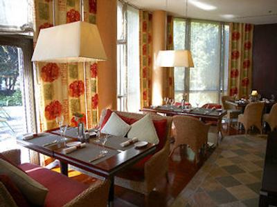 کرون پلازا پورتو