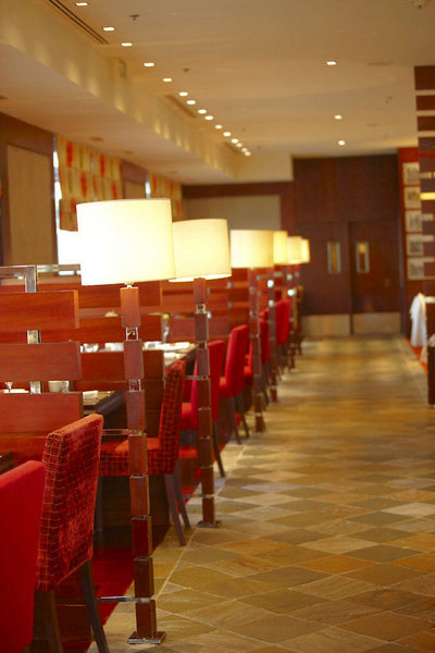 کرون پلازا پورتو