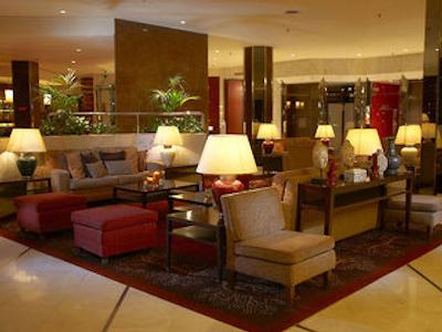 کرون پلازا پورتو