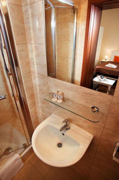 اپارت هتل سیستا