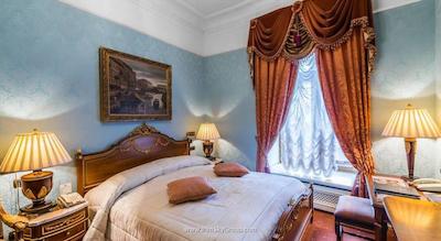 تلئون ایمپریال هتل