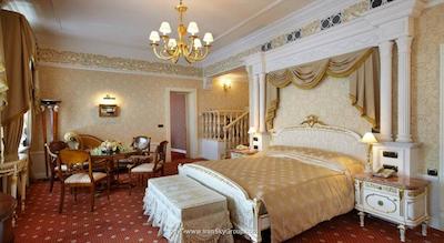 تلئون ایمپریال هتل