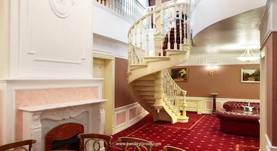 تلئون ایمپریال هتل