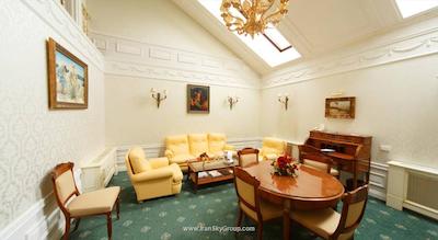 تلئون ایمپریال هتل