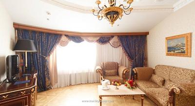 تلئون ایمپریال هتل