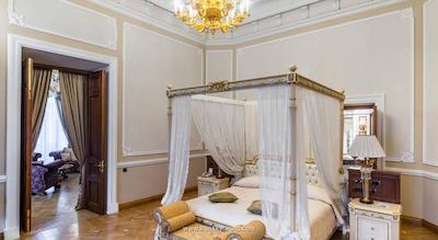 تلئون ایمپریال هتل