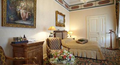 تلئون ایمپریال هتل