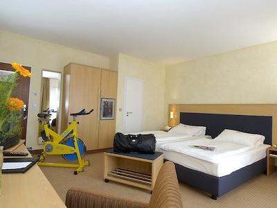 نووم هتل آفنباخ هف