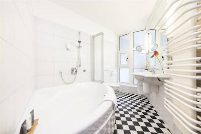 نووم هتل آفنباخ هف