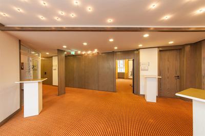 نووم هتل آفنباخ هف