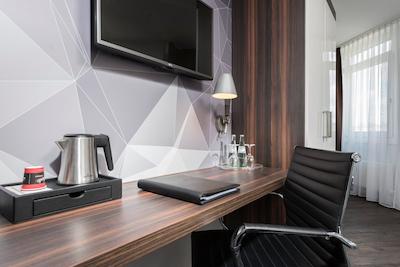 ای اچ ام هتل مانهایم سیتی