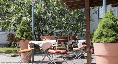 ای اچ ام هتل مانهایم سیتی