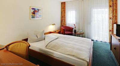 ای اچ ام هتل مانهایم سیتی