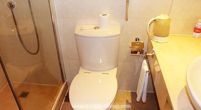 رگال شانگهای ایست آسیا