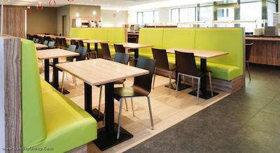 آیبیس بروکسل سنتر گار میدی