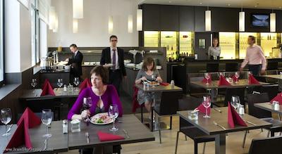 آیبیس بروکسل سنتر گار میدی