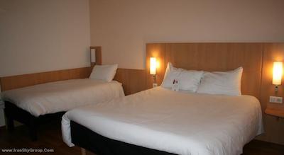 آیبیس بروکسل سنتر گار میدی