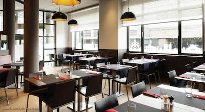 آیبیس بروکسل سنتر گار میدی