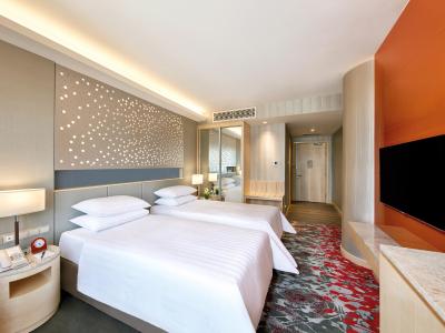 سان وی پیرامید تاور ایست