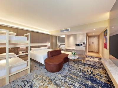 سان وی پیرامید تاور ایست