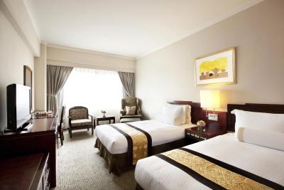 هاوارد پلازا هتل تیپی