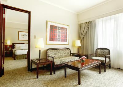 هاوارد پلازا هتل تیپی