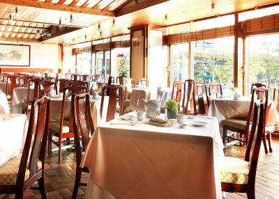 هاوارد پلازا هتل تیپی