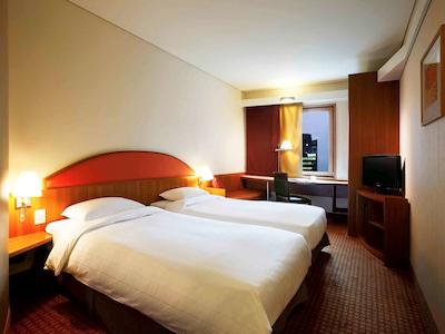 آیبیس آمابسودر سئول گنگنم