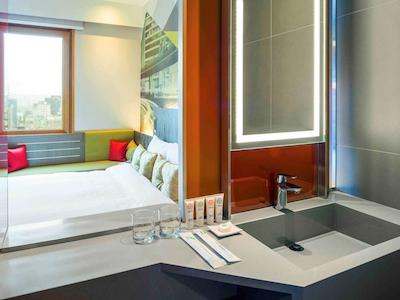 آیبیس آمابسودر سئول گنگنم