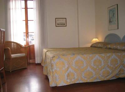 پالازو ریکاسولی هتل اند رزیدنس