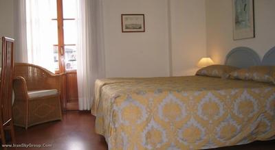 پالازو ریکاسولی هتل اند رزیدنس