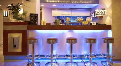 تروپیکال هتل