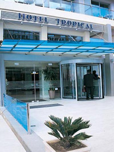 تروپیکال هتل