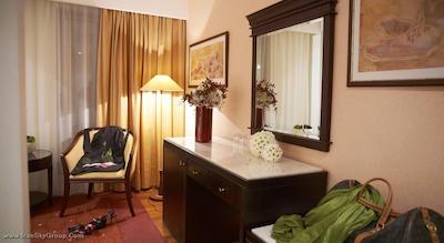 تروپیکال هتل