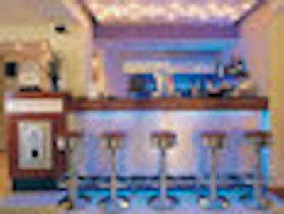 تروپیکال هتل