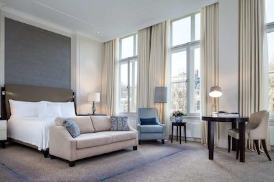 والدورف آستوریا آمستردام