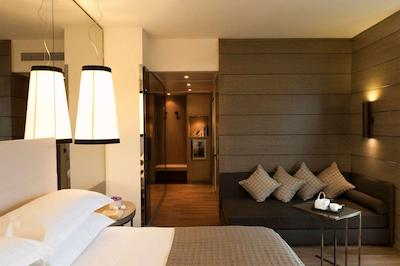 استارهتل اکو