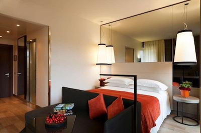 استارهتل اکو