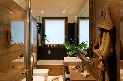 استارهتل اکو