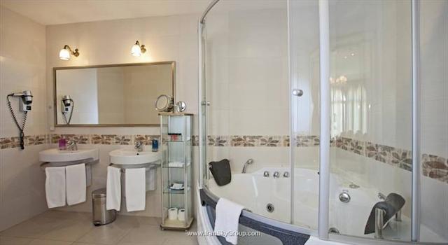 سالماکیس ریزورت اند اسپا