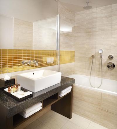 شرایتون پراگ چارلز اسکوئر