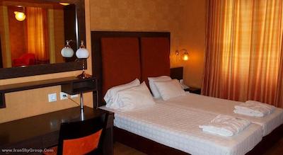 دلفی‌ آرت هتل