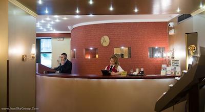 دلفی‌ آرت هتل