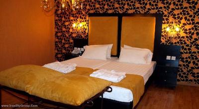 دلفی‌ آرت هتل