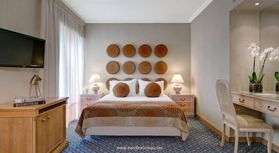 دیوانی پالاس آکروپلیس